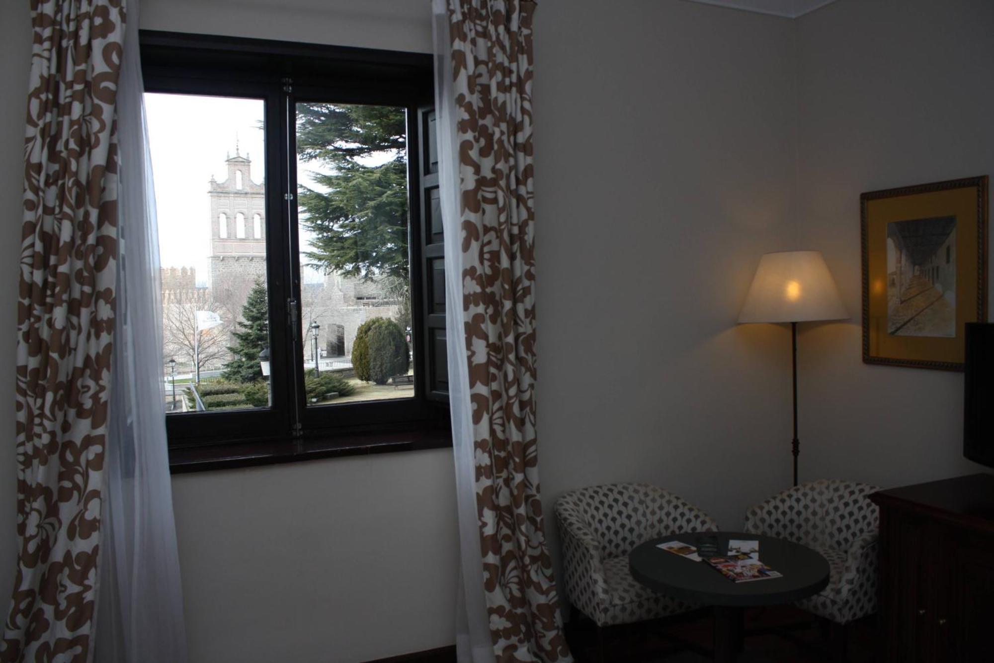Parador De Ávila Εξωτερικό φωτογραφία