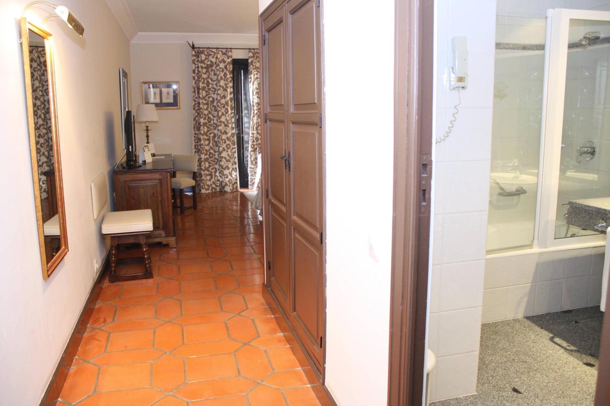 Parador De Ávila Εξωτερικό φωτογραφία