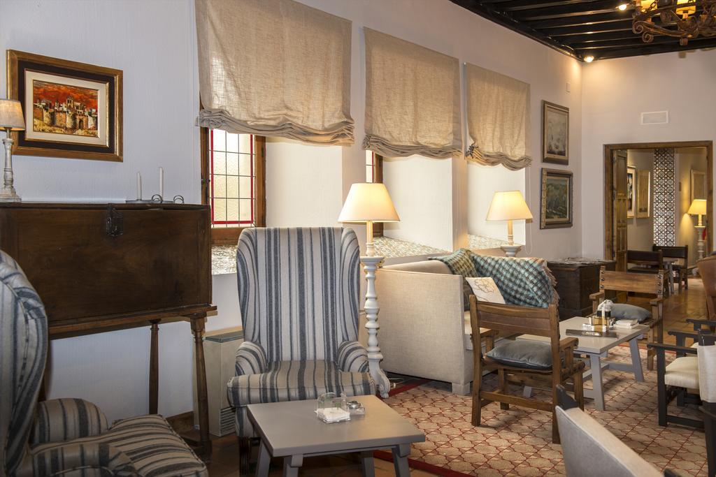 Parador De Ávila Εξωτερικό φωτογραφία
