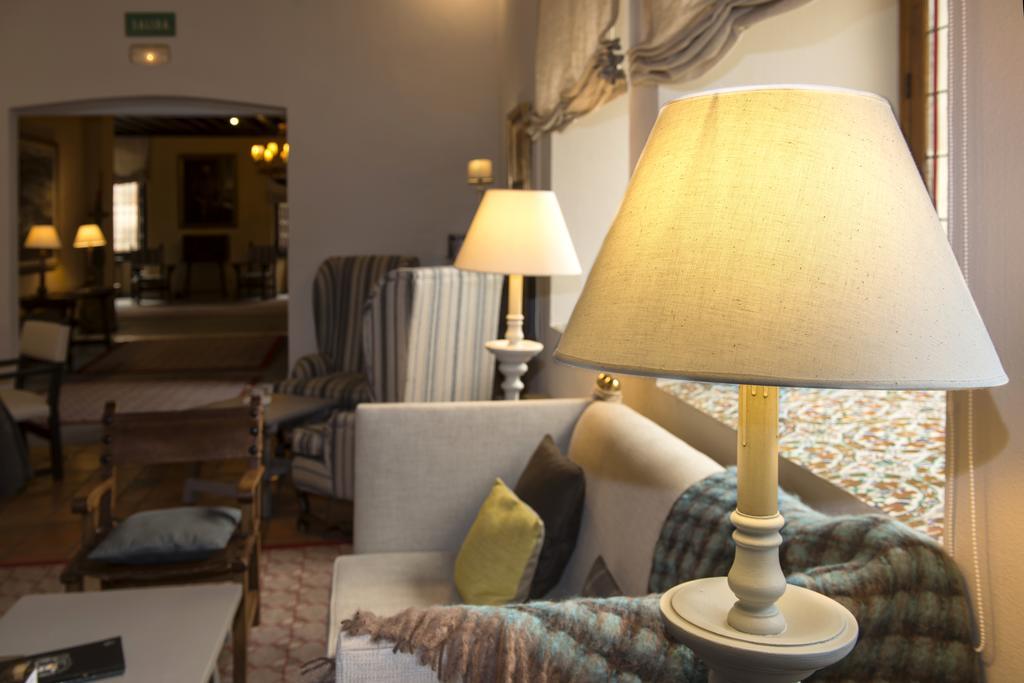 Parador De Ávila Εξωτερικό φωτογραφία