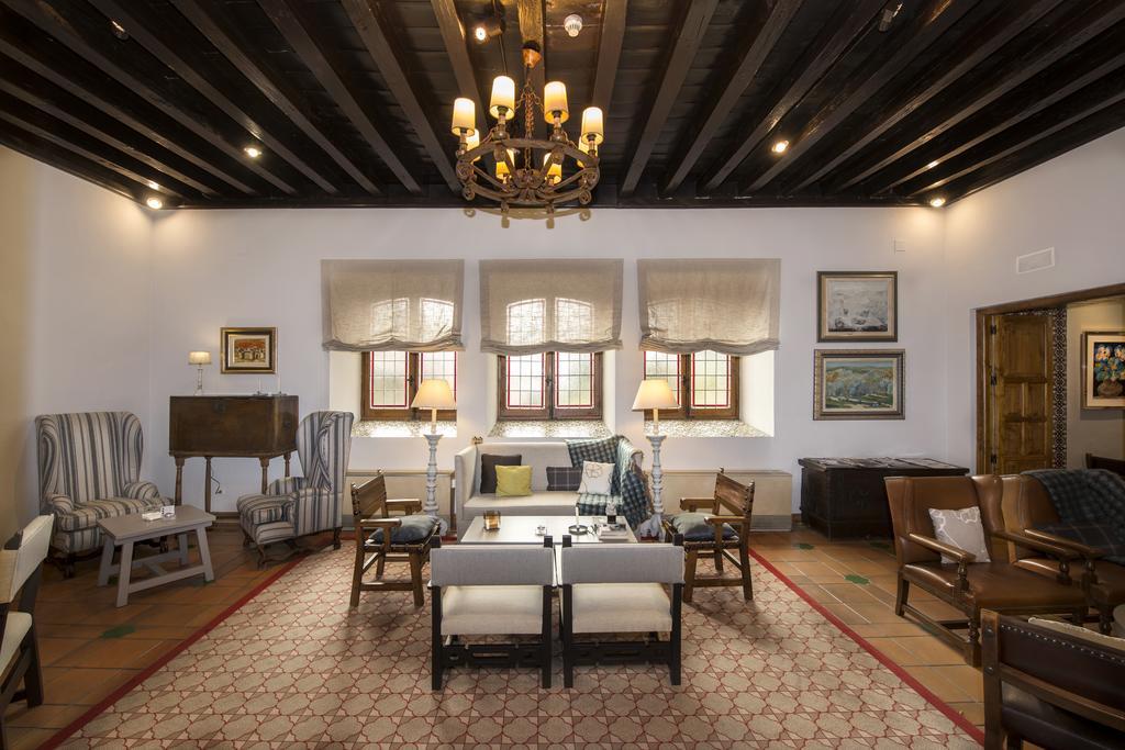 Parador De Ávila Εξωτερικό φωτογραφία