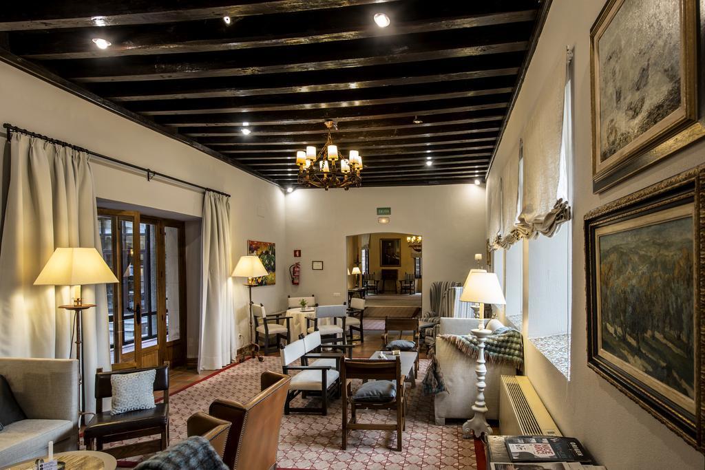 Parador De Ávila Εξωτερικό φωτογραφία