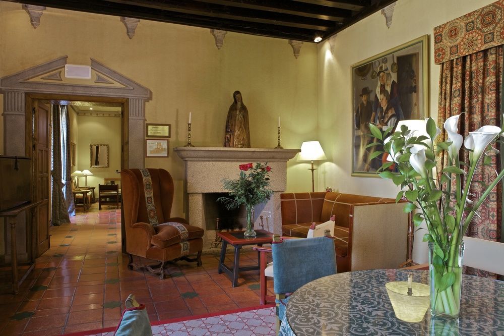Parador De Ávila Εξωτερικό φωτογραφία