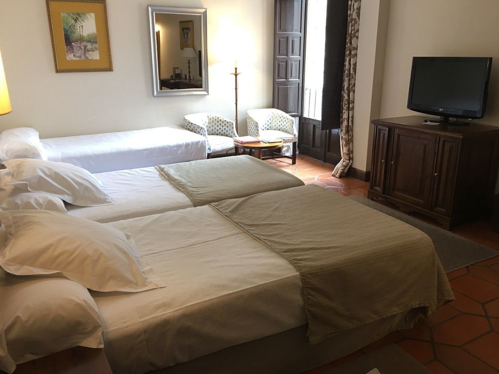 Parador De Ávila Εξωτερικό φωτογραφία